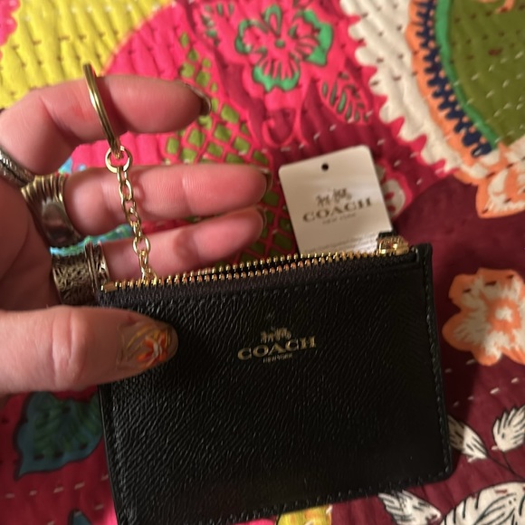COACH Card Holder. NWT. - Picture 2 of 5